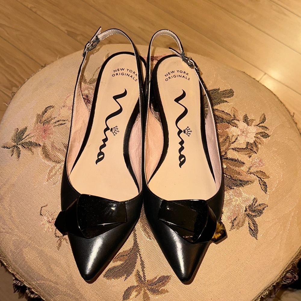 Nina Black Pointed Toe Slingback Heels